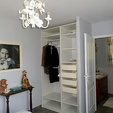 Les Broussous Nocleg ze śniadaniem Sauve