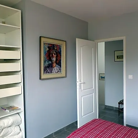 Nocleg ze śniadaniem Les Broussous 4*