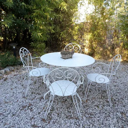 Les Broussous 4* Sauve